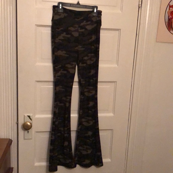 no boundaries bell bottoms